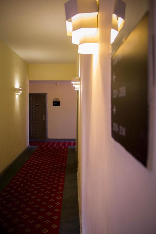 Отель Guidi Линарес Экстерьер фото